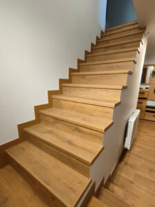 Montaż paneli Quick Step Lubań