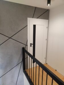 Montaż drzwi DRE - Lubań