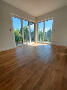 Montaż paneli podłogowych Kronopol - Lubań